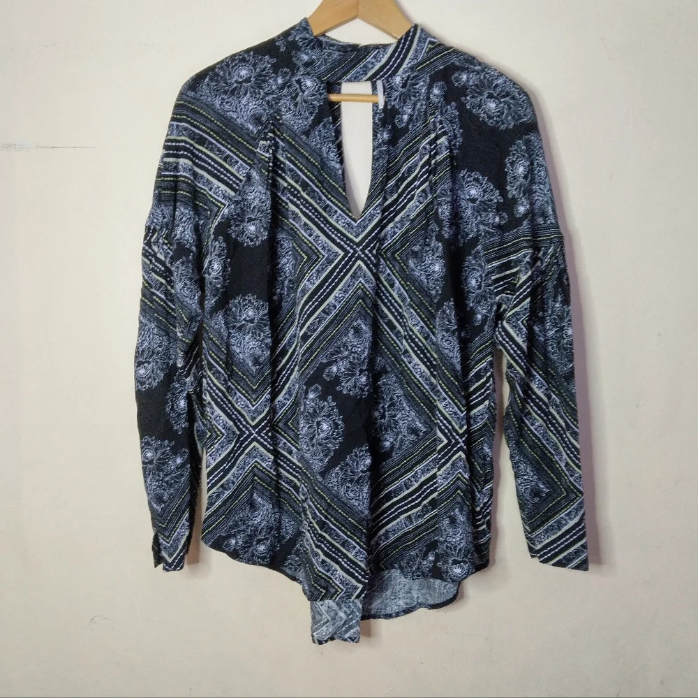 Free People Black Walking on a Dream Tunic Blouse Size S - Picture 4 of 14